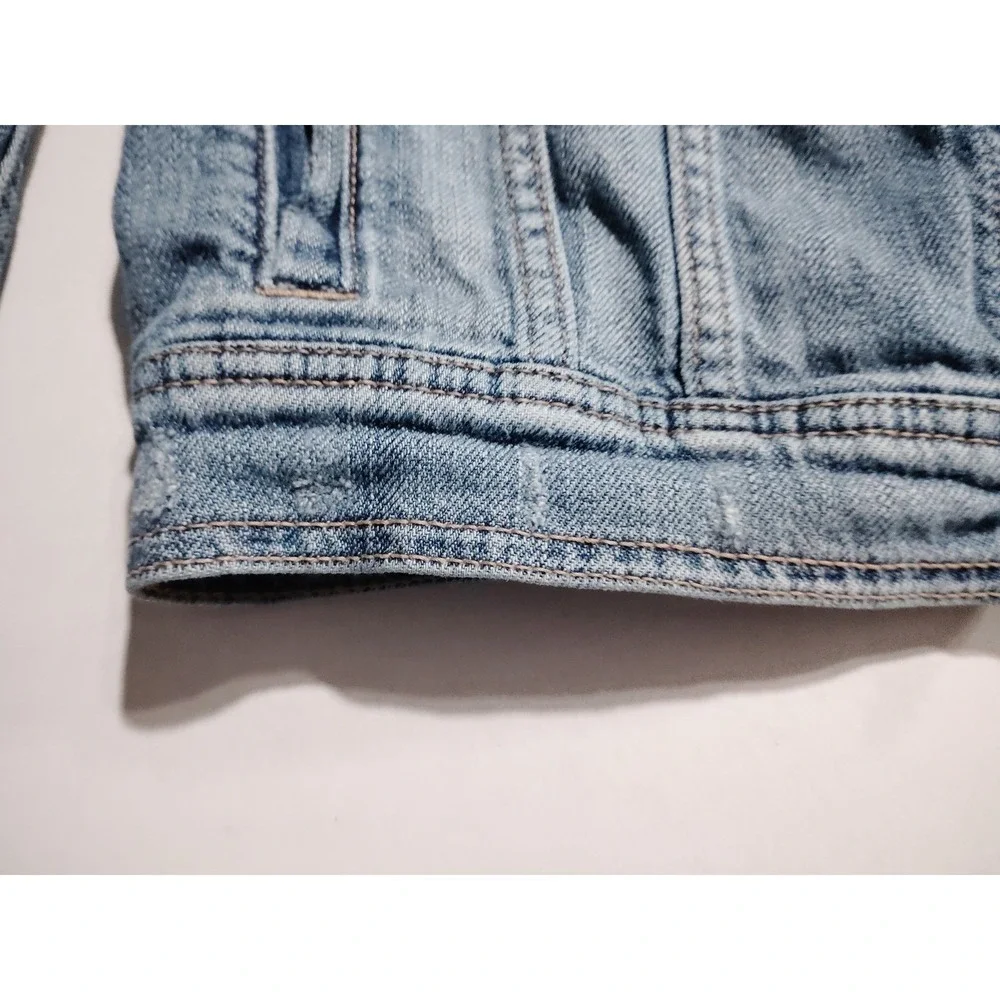 Garage Girlfriend Denim Jacket Womens Small Medium Wash Blue‎ Stretch Jean Coat